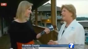 Vicki Gardner (à droite), en train d'être interviewée en direct par Alison Parker, mercredi, sur la chaîne WDBJ7, avant que le tireur survienne pour tuer la journaliste. 