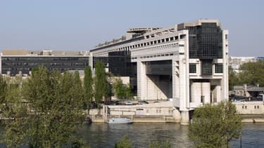 Sur un an, le déficit de l'Etat est en léger recul.