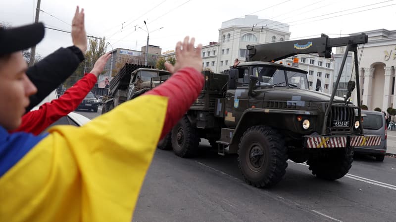 Ukraine: Zelensky visite la ville de Kherson reprise aux Russes