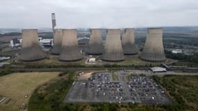 Les huit cheminées grises de la centrale de Ratcliffe-on-Soar ne fumaient plus que par intermittence, notamment en cas de coups de chaud ou de coups de froid.
