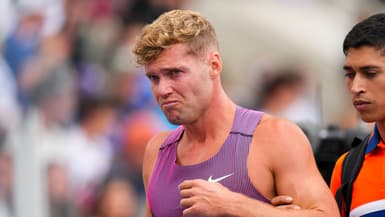 Le décathlonien Kevin Mayer après sa blessure au meeting de Paris, le 7 juillet 2024