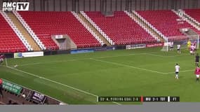 Manchester United - Andreas Pereira marque sur un corner direct