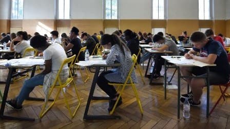 Des futurs bacheliers en pleine épreuve - Photo d'illustration