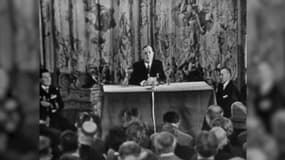 Retour sur 60 ans d'échanges entre les Présidents français et les journalistes