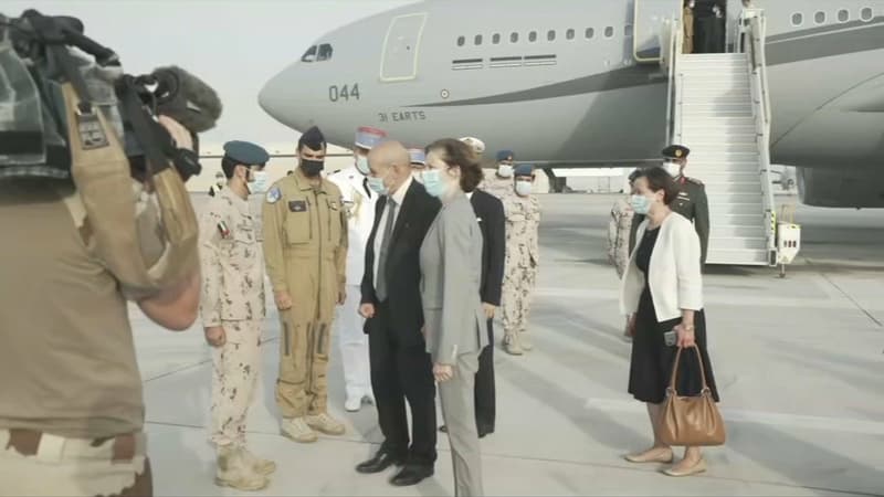 Jean-Yves Le Drian et Florence Parly arrivent à Abou Dhabi, lundi 23 août 2021