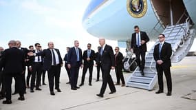 Joe Biden lors de son arrivée à l'aéroport de Tel-Aviv en Israël ce mercredi 18 octobre
