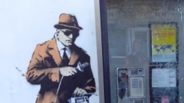 Le graffiti a été détruit après des travaux de réfection de la façade