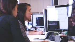 Avec 22% de femmes dans les comités exécutifs (Comex) ou la direction des entreprises du SBF 120, la France est en 6e position d’un classement international