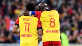 Loïs Openda et Seko Fofana ne portent pas leurs noms sur leur maillot face à Angers, le 18 mars 2023.