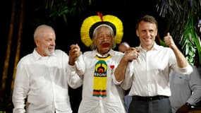 Le président brésilien Lula da Silva, le chef Raoni et Emmanuel Macron, le 26 mars 2024