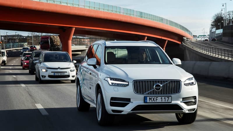 Volvo proposera à partie de la mi 2017 à des particuliers de tester ses voitures semi-autonomes et autonomes au quotidien.