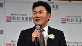 Iroshi Mikitan, patron de Rakuten, possède déjà Kobo, gérante de librairies numériques et conceptrice de plusieurs liseuses spécifiques.