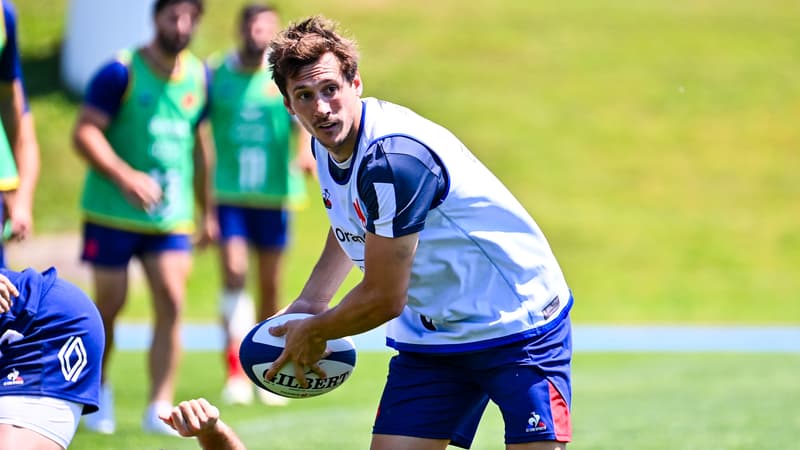 Jean-Baptiste Serin à l'entraînement avec le XV de France le 25 juin 2024