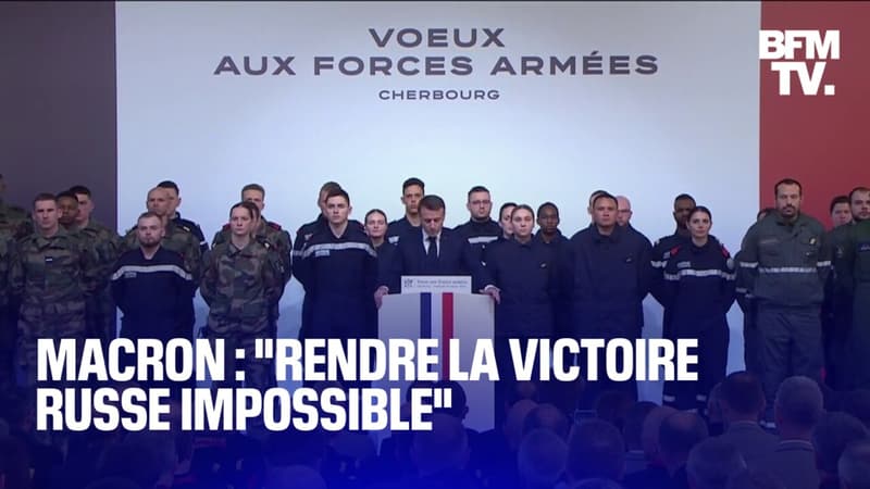 Emmanuel Macron présente ses vSux aux armées à Cherbourg