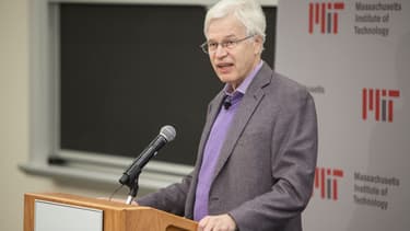 Bengt Holmström est connu pour ses travaux sur la théorie des contrats