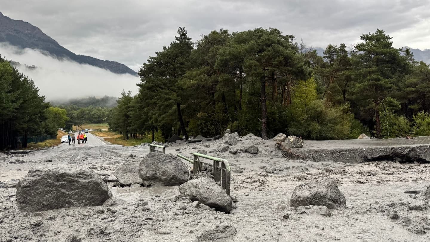 DE FORTES INTEMPÉRIES EN UBAYE, DEUX ROUTES COUPÉES PAR DES COULÉES DE BOUE