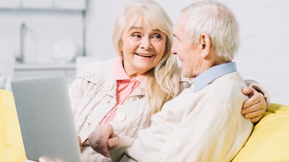Grâce à la suppression de l'année blanche, les pensions de retraite devraient être revalorisées de 1%.