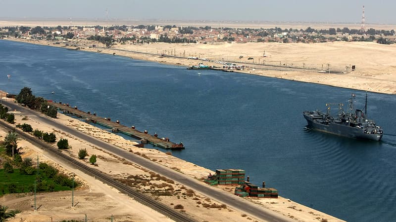 Le canal de Suez annonce un bénéfice record de 7 milliards de dollars en 2021-2022