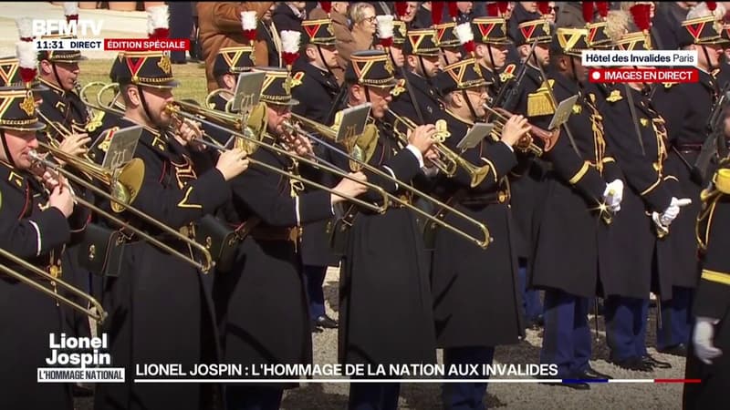 Hommage à Lionel Jospin: Emmanuel Macron célèbre "un repère dans notre histoire et notre esprit"