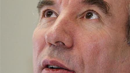 Le président du Mouvement démocrate François Bayrou, qui est âgé de 59 ans, a été hospitalisé lundi soir à Paris après un léger malaise sans perte de connaissance. Il a subi des examens de contrôle à l'hôpital du Val-de-Grâce. /Photo d'archives/REUTERS/Ré