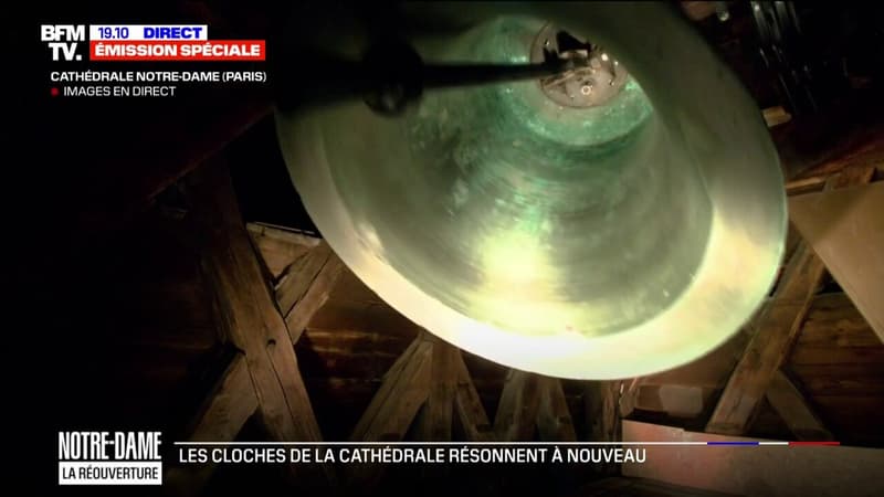 Les images historiques des cloches de Notre Dame de Paris qui résonnent à nouveau cinq ans après l'incendie