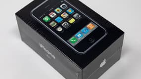 Un iPhone de première génération, vendu près de 40.000 dollars aux enchères