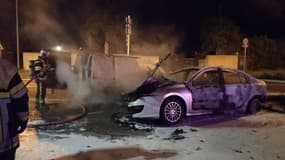Des voitures ont été incendiées sur le parking de la prison de Luynes (Bouches-du-Rhône) dans la nuit du 14 au 15 avril 2025.
