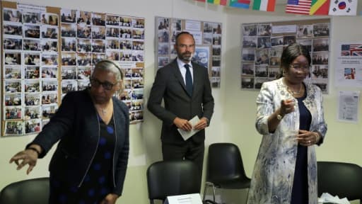 Edouard Philippe dans les locaux de l'association Génération 2 à Evry le 9 juin 2020 Edouard Philippe dans les locaux de l'association Génération 2 à Evry le 9 juin 2020