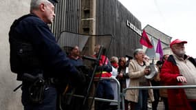 La justice a suspendu un arrêté préfectoral interdisant les dispositifs sonores amplificateurs avaient été interdits mardi à Vendômes.