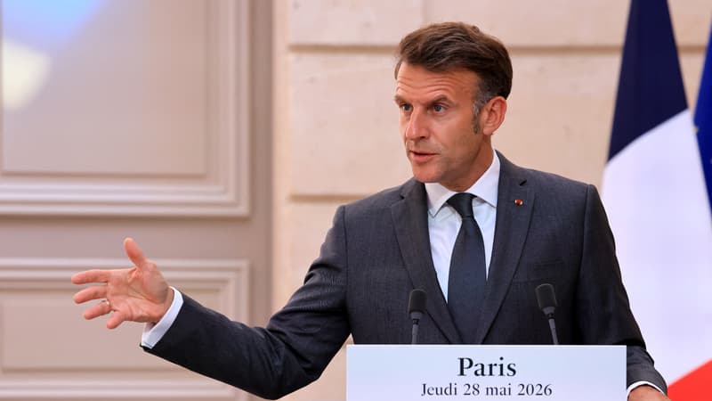 Emmanuel Macron annonce que l'armée française a arraisonné un nouveau pétrolier en provenance de Russie