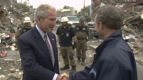 Une fausse image mettant en scène l'ancien précisent américain Georges W. Bush