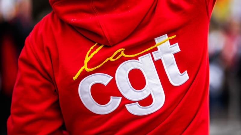 "356.000 personnes" sont concernées selon le syndicat: la CGT affirme que "76 branches" dans le secteur privé appliquent encore "au moins un niveau de rémunération inférieur au Smic"