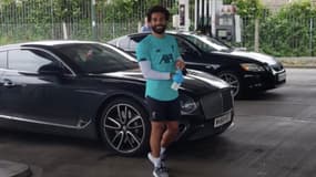 Mohamed Salah a payé sa tournée d'essence 