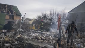 Des destructions causées par l'attaque d'un drone russe Shahed à Vilnyansk, Zaporizhia, en Ukraine, le 29 janvier 2026.