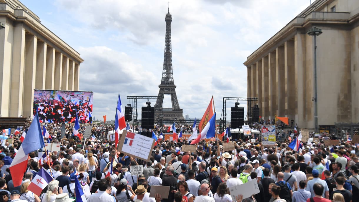 EN DIRECT - Anti-pass sanitaire: près de 161.000 manifestants en France, d'après l'Intérieur
