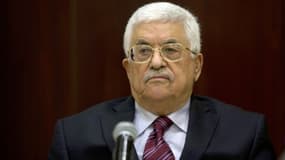 Le président palestinien Mahmoud Abbas préside une réunion du Comité exécutif de l'Organisation de libération de la Palestine à Ramallah le 22 août 2015