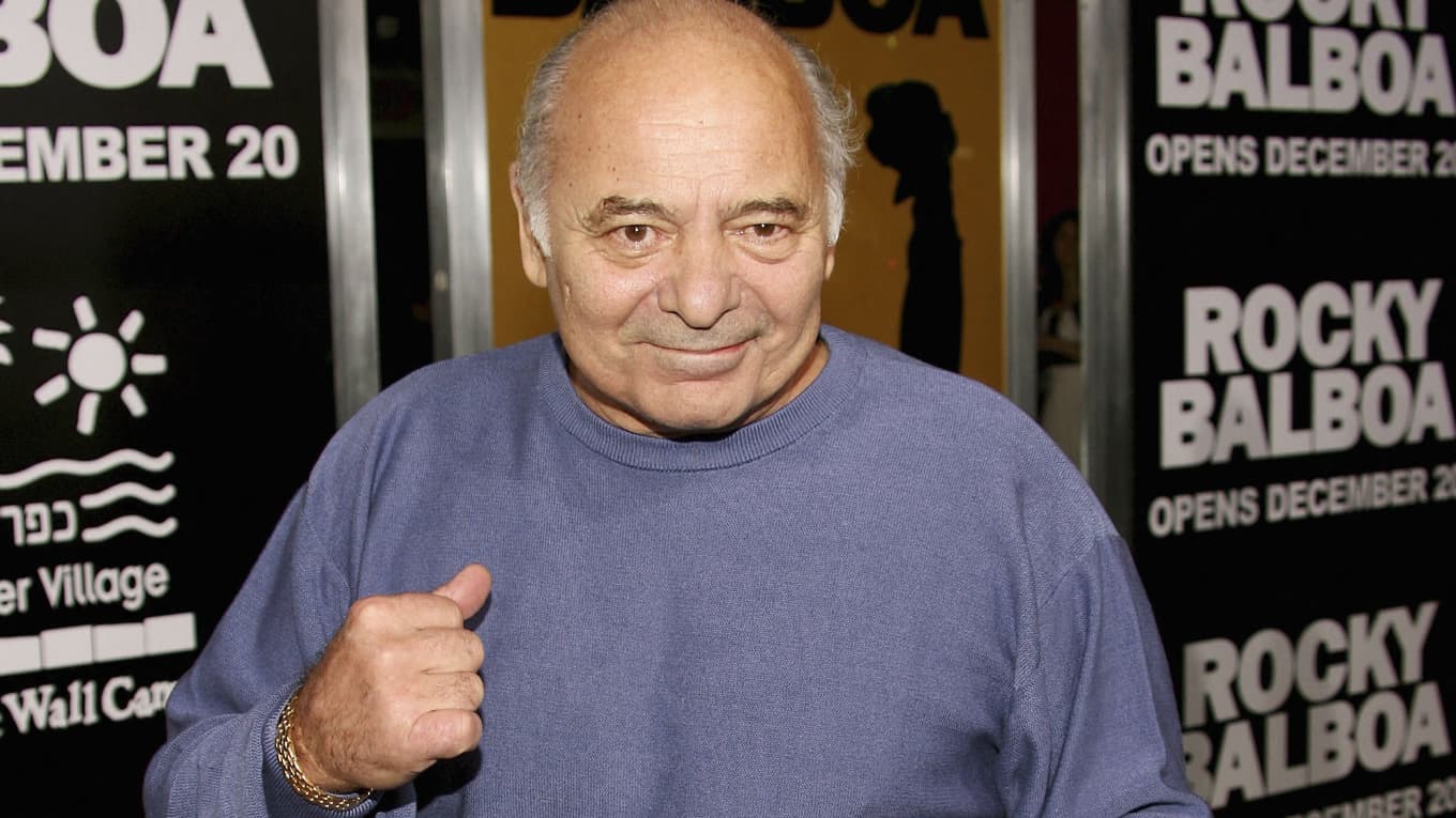 Burt Young Mort roGfLFenmyP8KM
