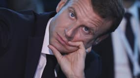 Emmanuel Macron ne bénéficie plus que de 34% d'opinions favorables, selon un sondage réalisé fin septembre.