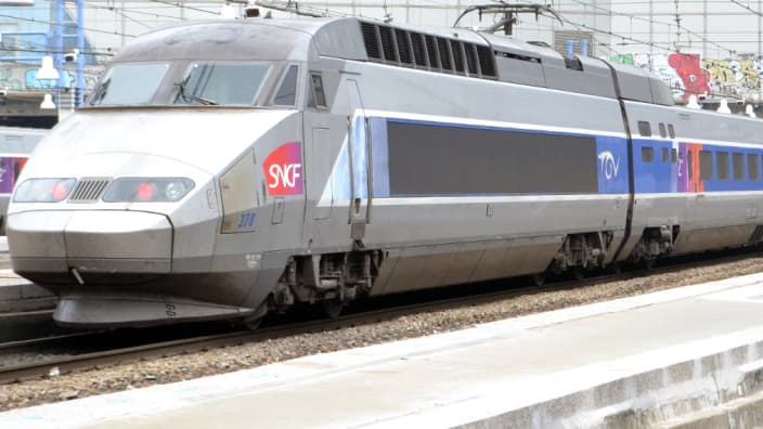 La SNCF prévoit mardi "un trafic normal" sur ses grandes lignes et en Ile-de-France, malgré l'appel à la grève de la CGT (illustration).