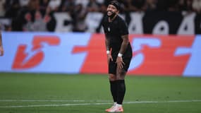 Memphis Depays avec Corinthians face à Santos, le 13 février 2025.