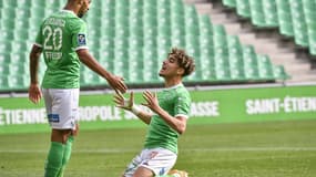 Denis Bouanga et Adil Aouchiche