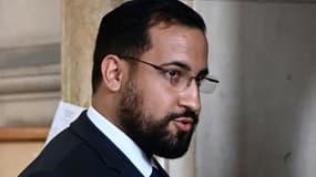 L'ancien chargé de mission de l’Élysée Alexandre Benalla arrive au Palais de Justice de Paris le 9 juin 2023.