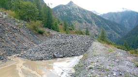 A la suite des coulées survenues ce lundi, l'accès au col de la Bonette a été fermé par la métropole.