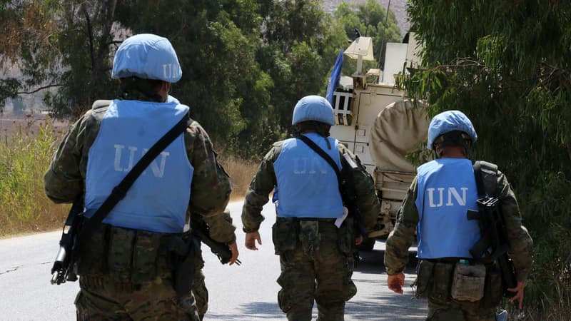 Des membres de la Force intérimaire des Nations Unies au Liban (FINUL) patrouillent dans la région de Khiam, au sud du Liban, près de la frontière avec Israël, le 7 août 2021. 