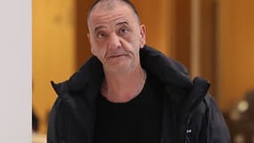 Marco Mouly lors de son arrivée au tribunal de justice de Paris le 13 mars 2024