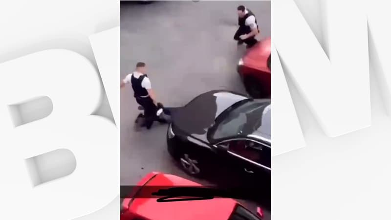 Un policier donnant un coup de pied à un jeune homme à Vitry-sur-Seine le 16 septembre 2023