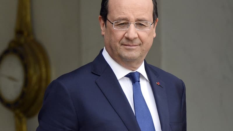 Hollande reproche à Macron d’avoir "multiplié les volte-face sur les sujets essentiels"