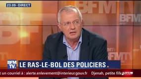 Les policiers expriment leur ras-le-bol en manifestant à Paris, Nice et Evry