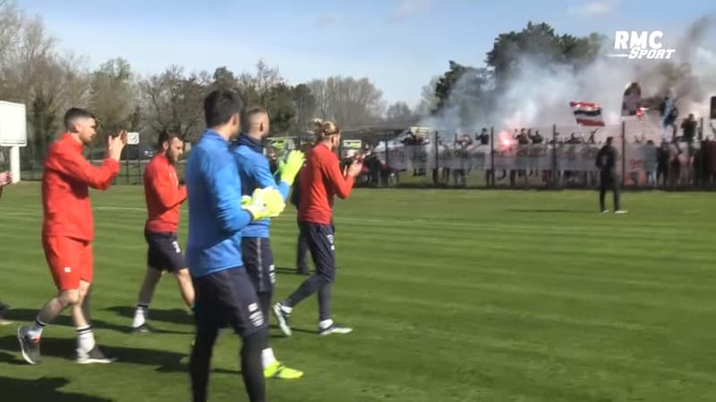 Nîmes : Le magnifique soutien des Ultras à l’entraînement