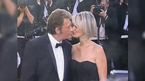 La vie amoureuse plutôt "rock'n'roll" de Johnny Hallyday